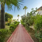 Ramira 4* Avsallar
