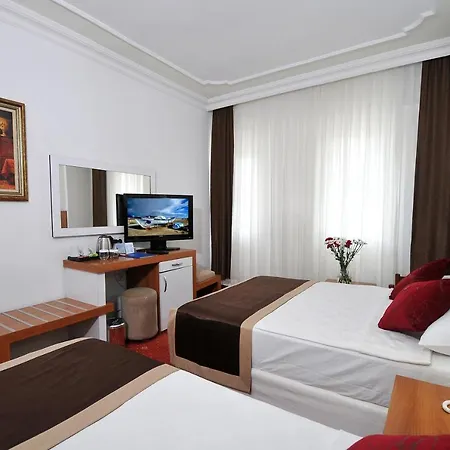 Отель Ramira 4*